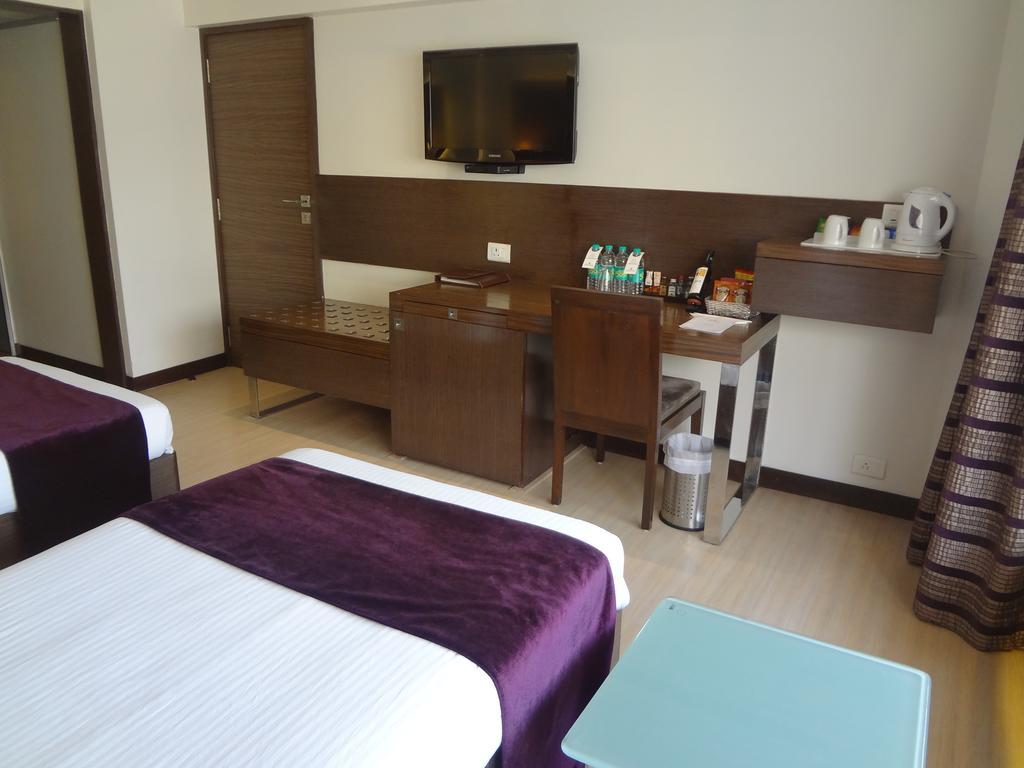 Hotel Sea Princess Mumbai Exterior foto