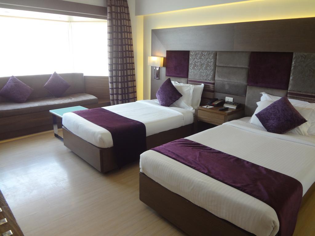 Hotel Sea Princess Mumbai Zimmer foto