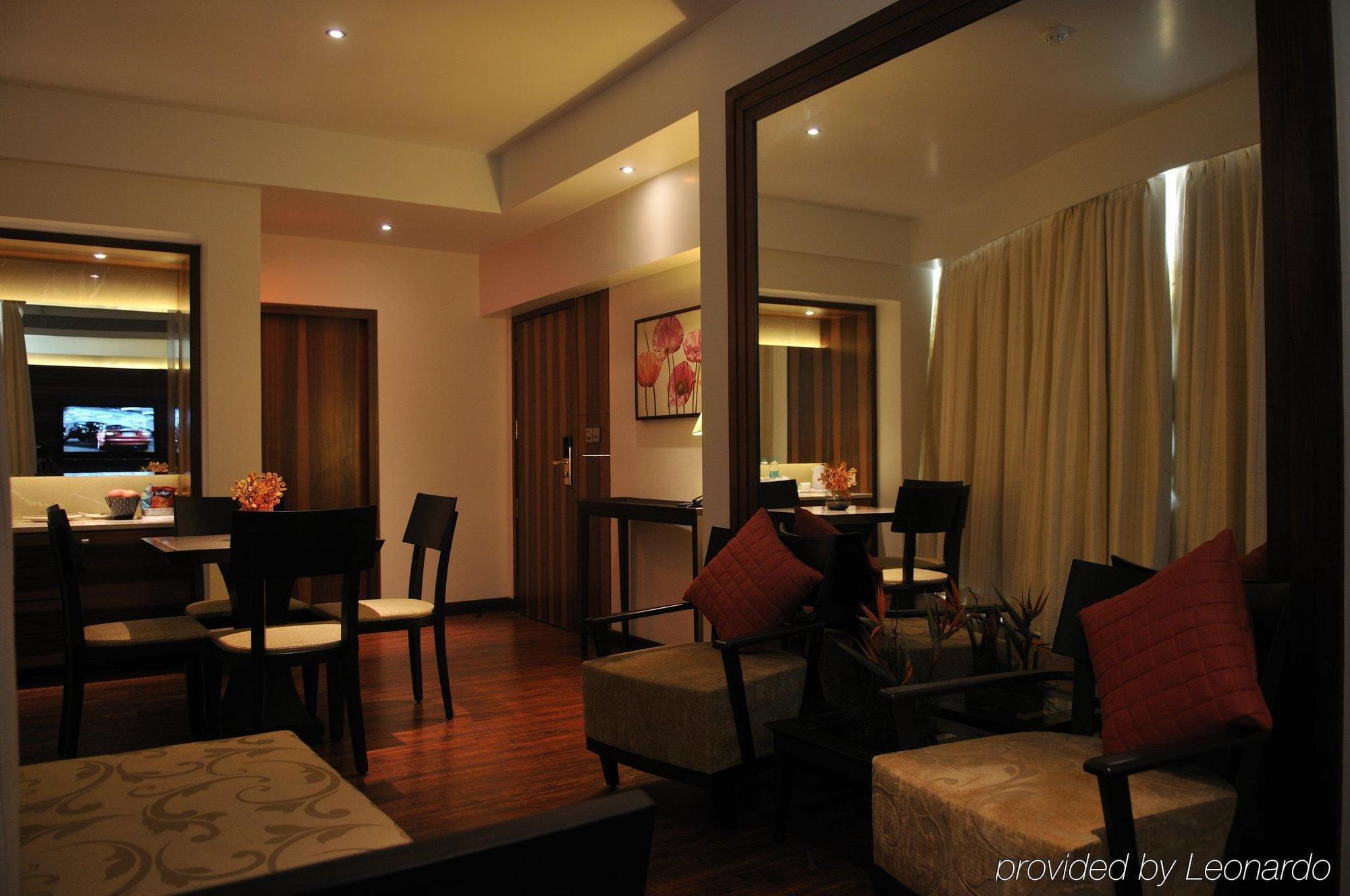 Hotel Sea Princess Mumbai Zimmer foto